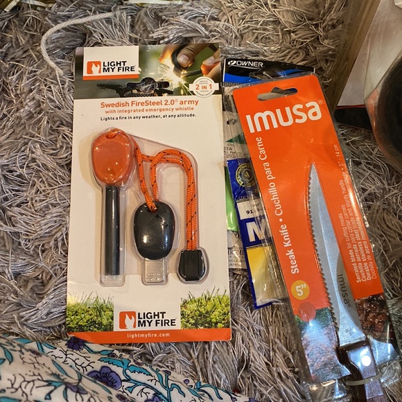 Camping supplies 🏕 - Picture 6 of 7